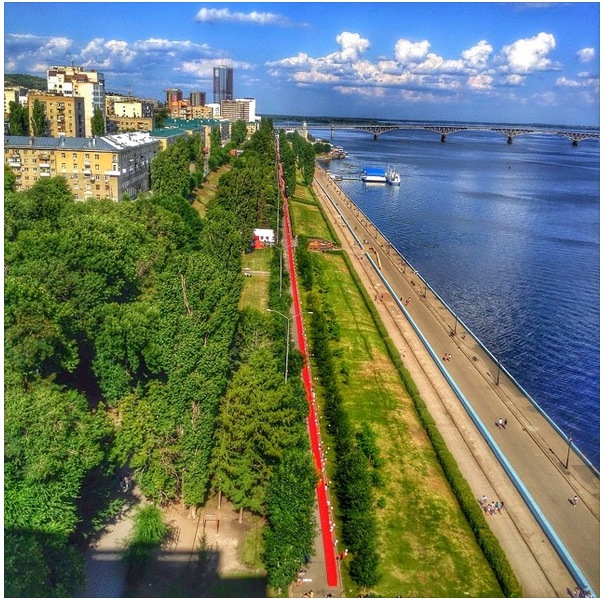 ΦΩΤΟ-Ο μεγαλύτερος καναπές του κόσμου