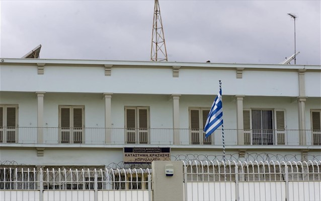 Αναστέλλουν προσωρινά τις κινητοποιήσεις τους οι σωφρονιστικοί