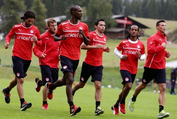 ΒΙΝΤΕΟ-Η προπόνηση του Ολυμπιακού στην Πόλη