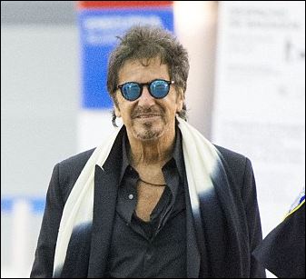 ΦΩΤΟ-Η 35χρονη σύντροφος του Αλ Πατσίνο