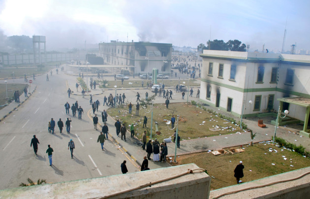 Νέες αιματηρές συγκρούσεις στη Βεγγάζη