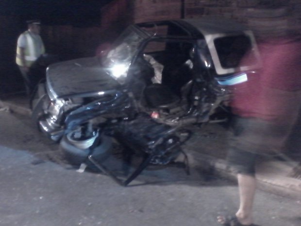 ΦΩΤΟ-Σοβαρό τροχαίο στη Χίο