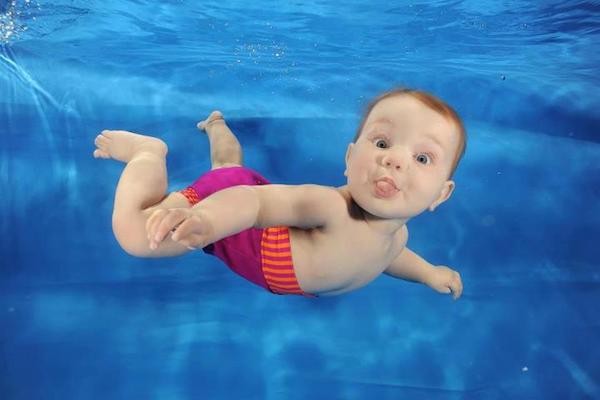 Baby swimming-Τι χρειάζεται για να ξεκινήσει το μωρό σας την κολύμβηση