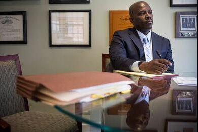 Νέα Υόρκη-Αποζημίωση 10 εκ. δολαρίων σε άνδρα που έμεινε άδικα 16 χρόνια στη φυλακή