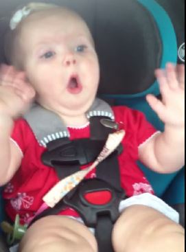 ΒΙΝΤΕΟ-Πώς να κάνεις ένα μωρό να σταματήσει να κλαίει