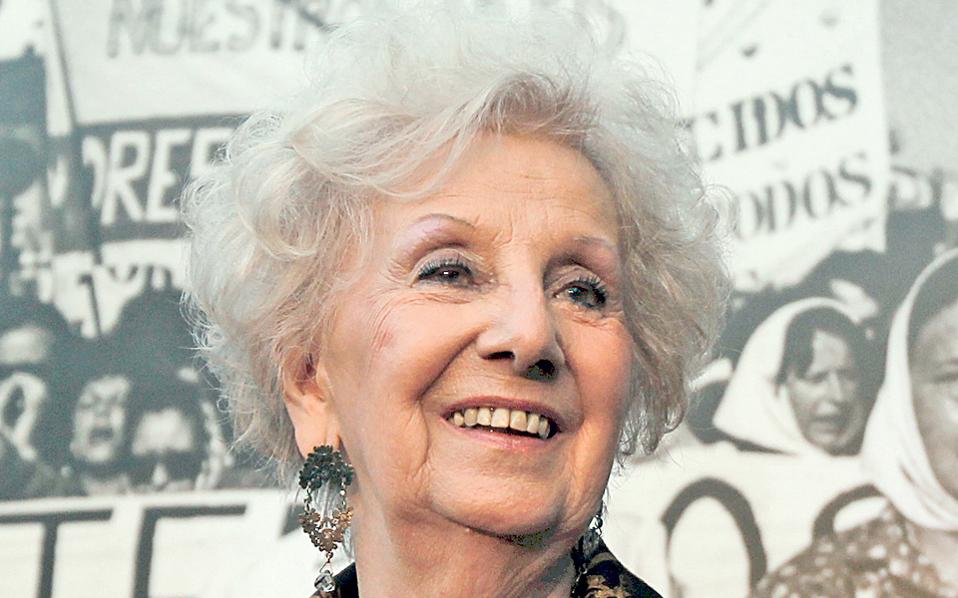 Bρήκε τον εγγονό που πήρε η χούντα