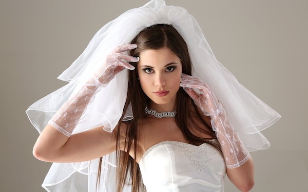 Νυφικό makeover: 5 γρήγορες αισθητικές παρεμβάσεις πριν το γάμο