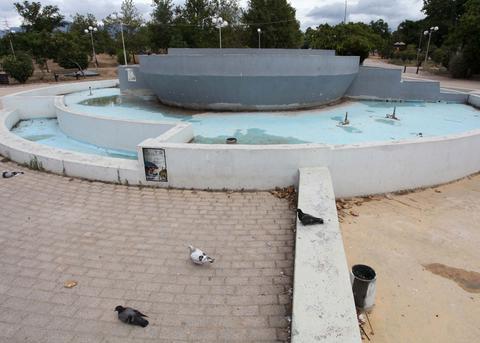 ΦΩΤΟ-Εγκατάλειψη και απαξίωση στο πάρκο “Τρίτση”