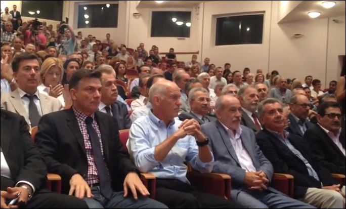 ΒΙΝΤΕΟ-Στην ορκωμοσία Κατσιφάρα ο Παπανδρέου