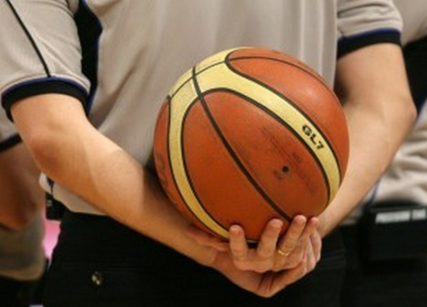 Αυτοί σφυρίζουν στον αγώνα της Εθνικής