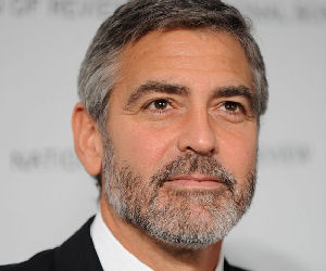 Τα συγχαρητήρια του Κλούνεϊ σε Πιτ και Τζολί