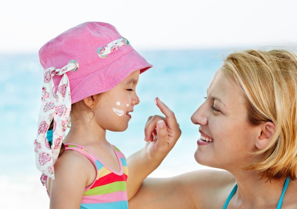 Προστατεύστε το δέρμα του παιδιού σας το καλοκαίρι