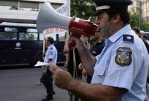 Νέες κινητοποιήσεις προαναγγέλλουν οι ένστολοι