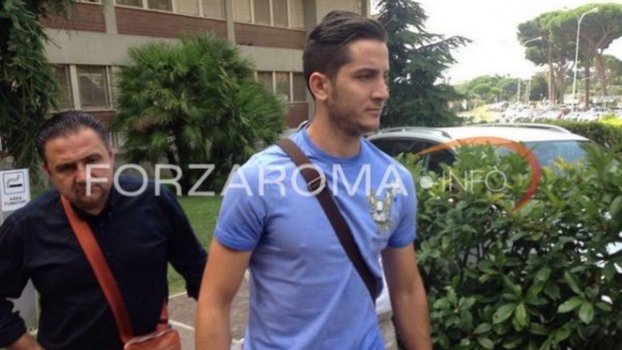 ΦΩΤΟ-Πάτησε Ρώμη ο Μανωλάς