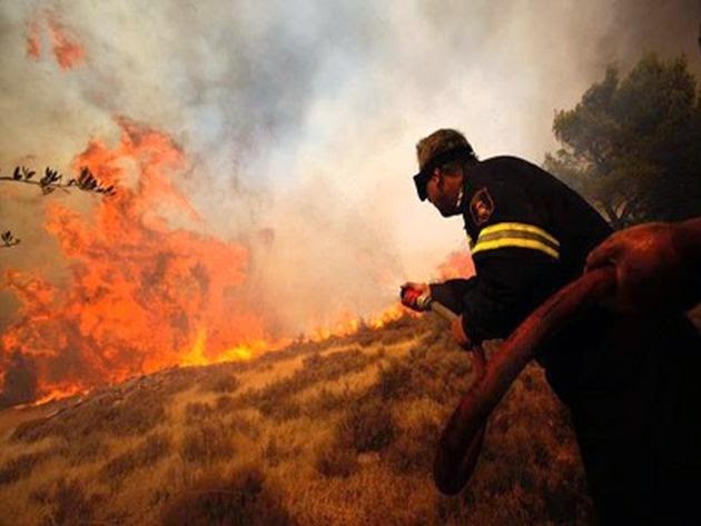 «Κάρβουνο» δάσος δεκάδων στρεμμάτων στην περιοχή του Αλμυρού