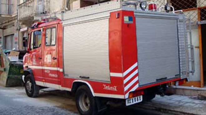 ΤΩΡΑ-Φωτιά σε διαμέρισμα στα Σεπόλια