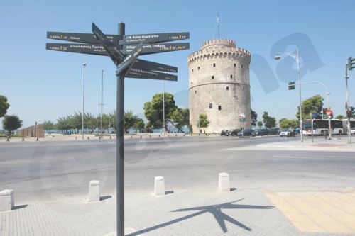 ΦΩΤΟ-“Άδειασε” η Θεσσαλονίκη