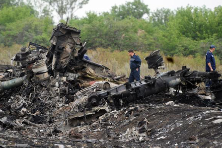 Αναγνωρίστηκαν 65 θύματα από το μοιραίο Boeing που κατερρίφθη στην Ουκρανία