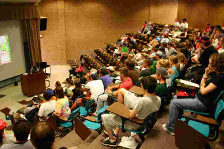 Ποιοι από τους αιώνιους φοιτητές θα έχουν δεύτερη ευκαιρία