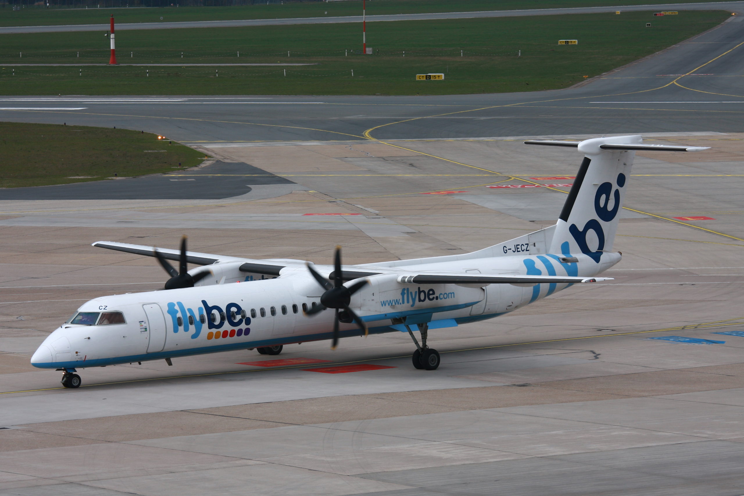 Πιλότος “έχασε” το προσθετικό του χέρι κατά τη διάρκεια πτήσης