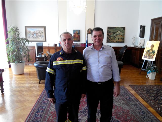 Ορφανός: Το Πυροσβεστικό σώμα είναι σε εγρήγορση