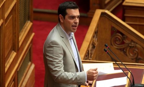Στη Βουλή για το πολυνομοσχέδιο ο Τσίπρας