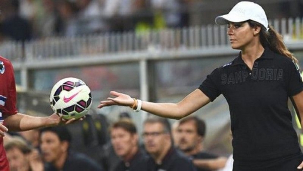 Τέλος τα «ball boys», ήρθαν τα «ball girls» στην Σαμπντόρια