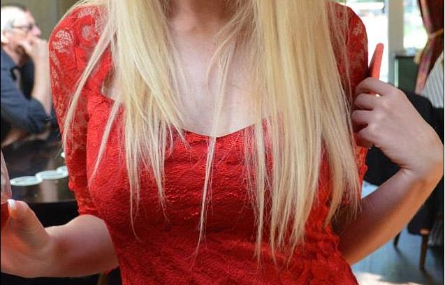 ΦΩΤΟ-Το δώρο γενεθλίων στην εγγονή τους ήταν νέο… στήθος