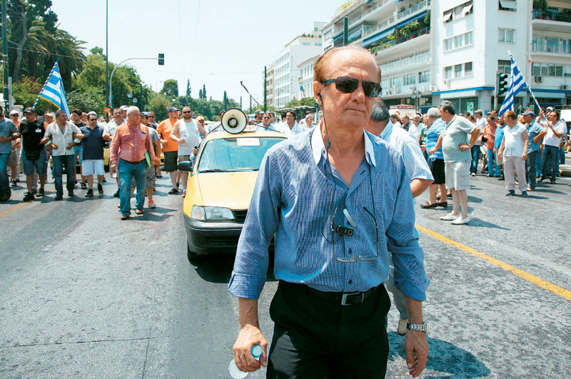 Λυμπερόπουλος: Να αντιδράσουν όσοι χρωστούν στον ΟΑΕΕ