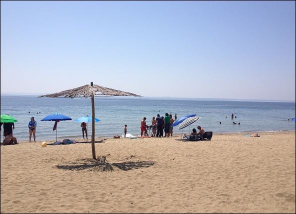 ΦΩΤΟ-Πνίγηκε σε παραλία της Χαλκιδικής