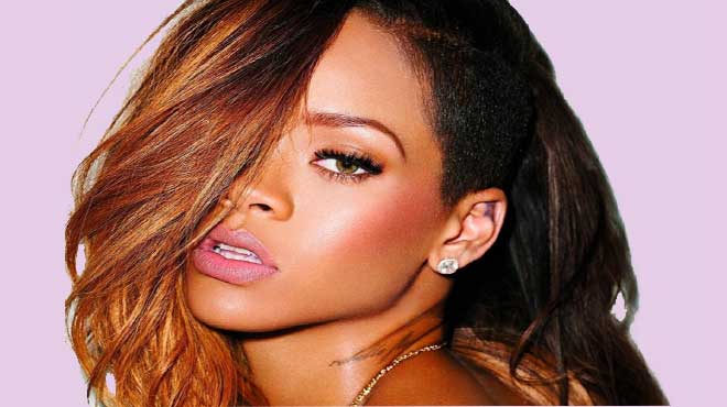 ΦΩΤΟ-Η Ριάνα με μπικίνι