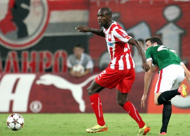 LIVE:Ολυμπιακός – Νίκη Βόλου 1-0 (11′ )