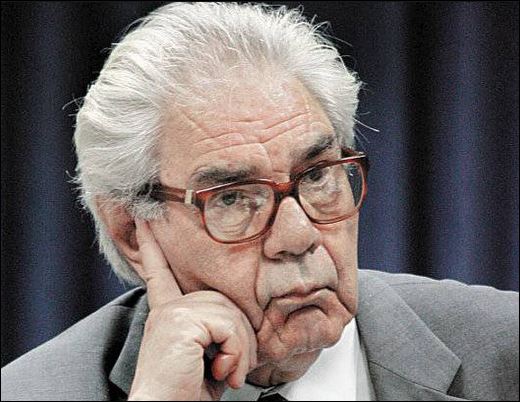 Κασιμάτης: Παραβιάζουν το Συνταγμα οι έρευνες στο σπίτι