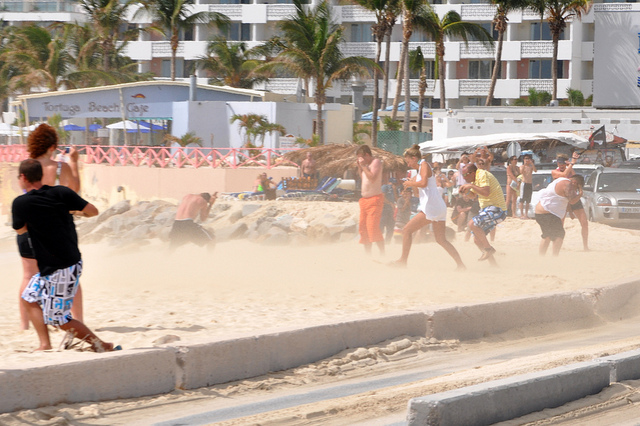 BINTEO-Η πιο επικίνδυνη παραλία του κόσμου