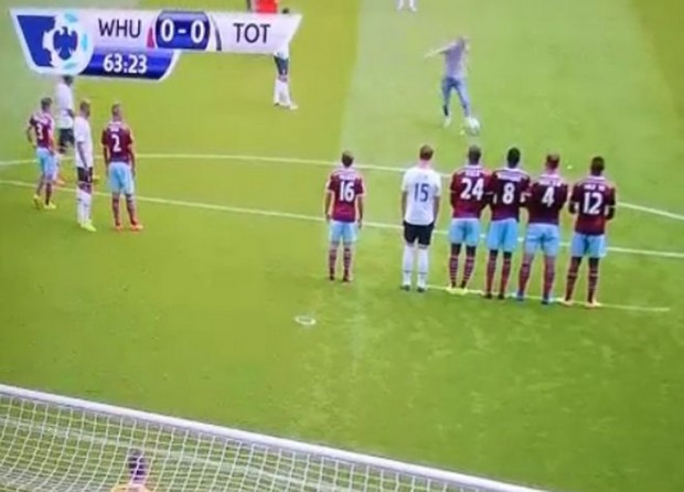 ΒΙΝΤΕΟ-Οπαδός εκτέλεσε φάουλ