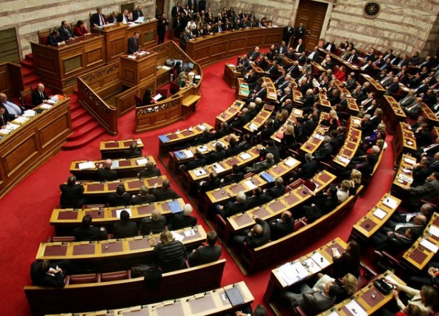 Παράταση στις προβληματικές ΠΑΕ