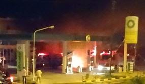 Ρόδος: Φωτιά διπλά από πρατήριο Βενζίνης