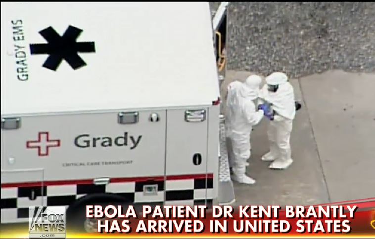 Στις ΗΠΑ ο Αμερικανός γιατρός που προσβλήθηκε από Έμπολα