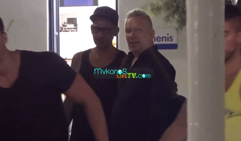 ΒΙΝΤΕΟ-Στη Μύκονο ο Ζαν-Πολ Γκοτιέ