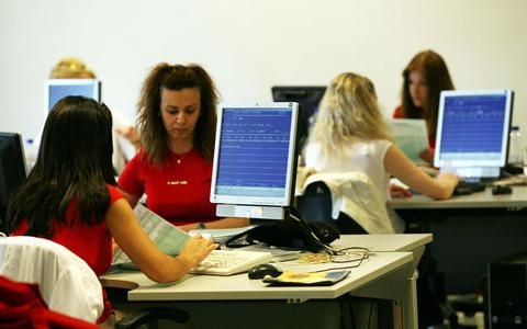 Ανοίγουν 1.310 θέσεις μόνιμων υπαλλήλων στο Δημόσιο