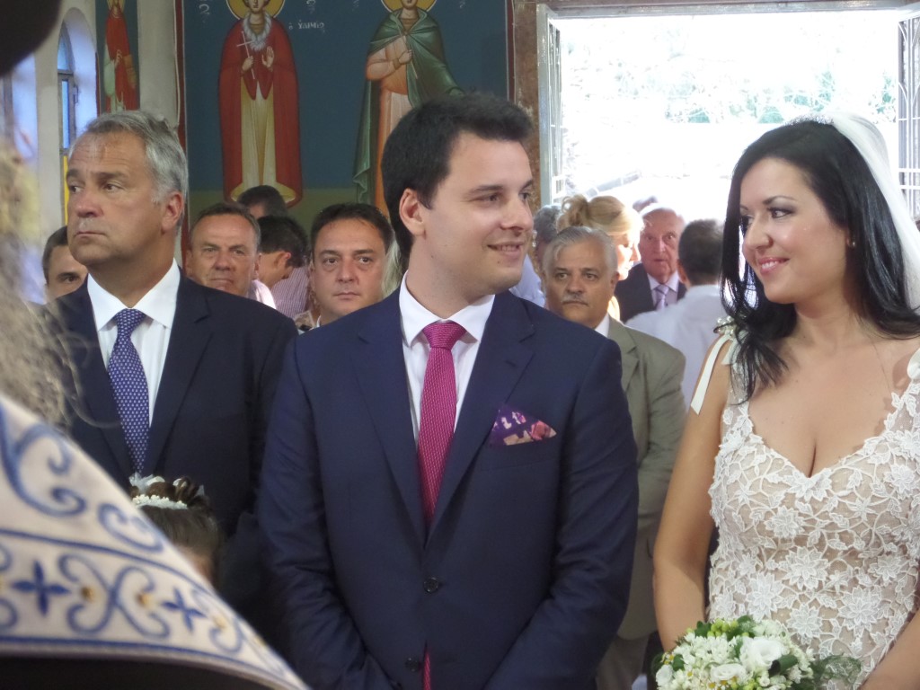 ΦΩΤΟ-Παντρεύτηκε ο γιος του Βλαχογιάννη με κουμπάρο τον Βορίδη