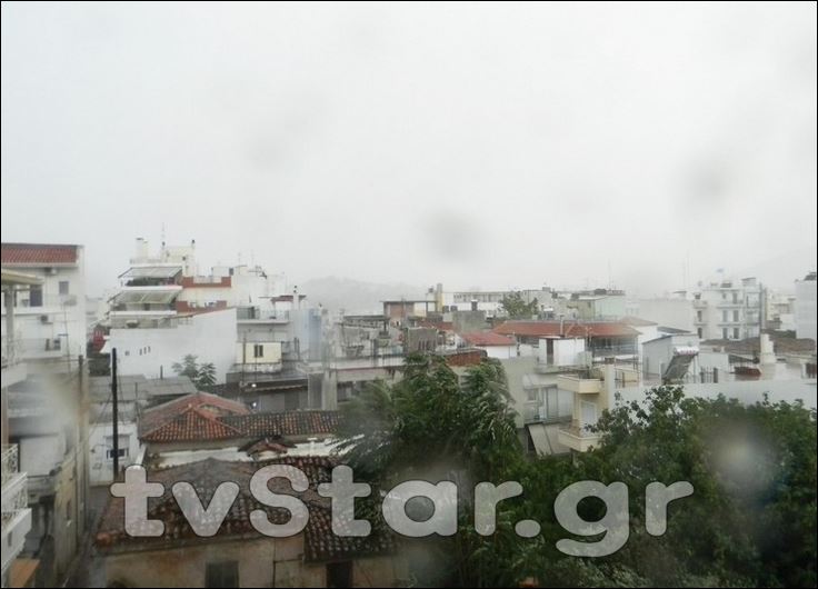 ΦΩΤΟ-Προβλήματα από την κακοκαιρία στην Χαλκίδα