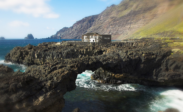 perierga.gr - Το μικρότερο και πιο απομονωμένο ξενοδοχείο στον κόσμο! perierga.gr - Το μικρότερο και πιο απομονωμένο ξενοδοχείο στον κόσμο!