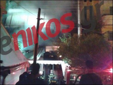 ΒΙΝΤΕΟ-ΦΩΤΟ-Τραγωδία στο Παλαιό Φάληρο – Δύο νεκροί από πυρκαγιά