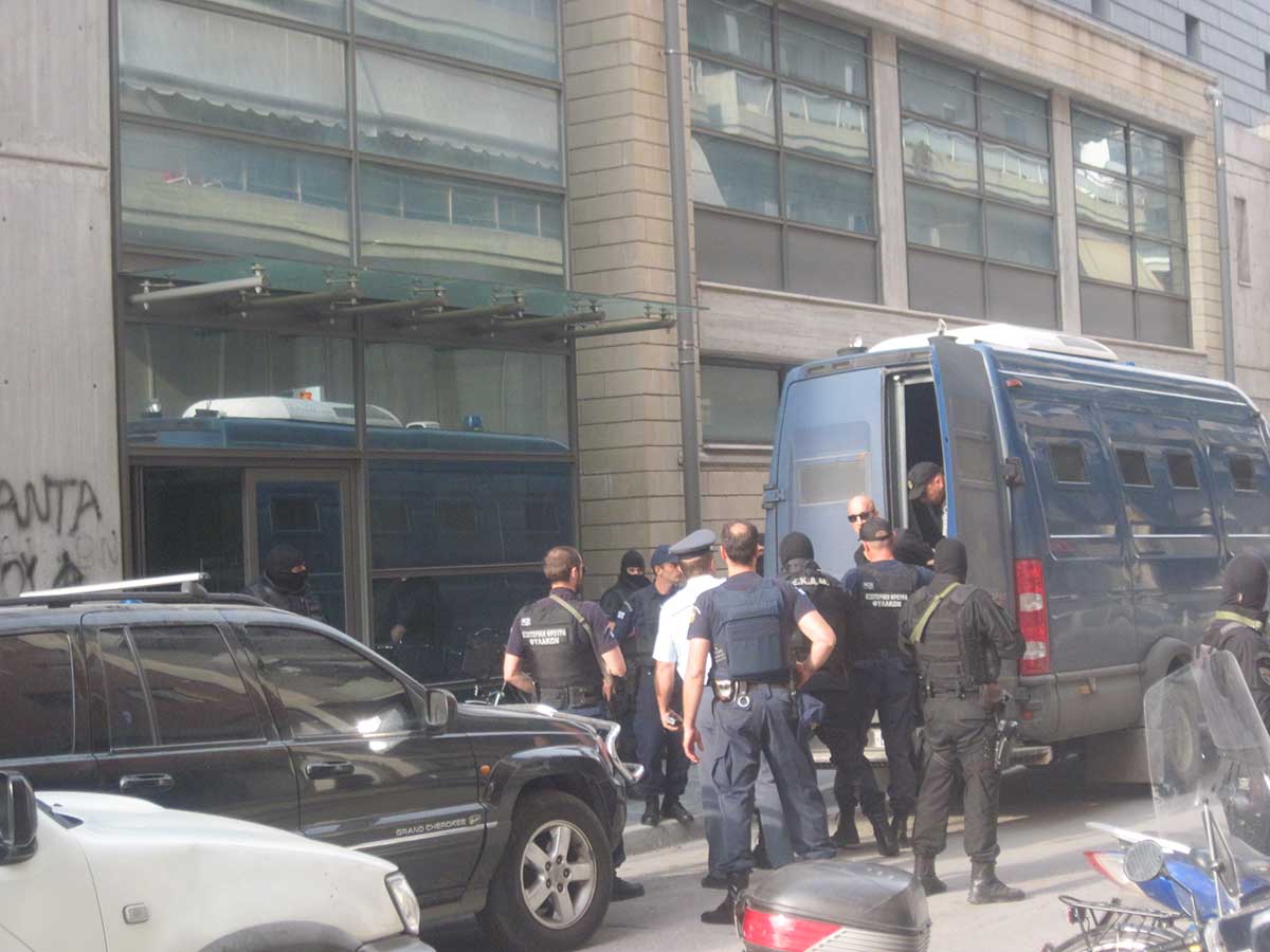 Αστυνομική επιχείρηση στα Τρίκαλα για την μεταφορά του Βλαστού