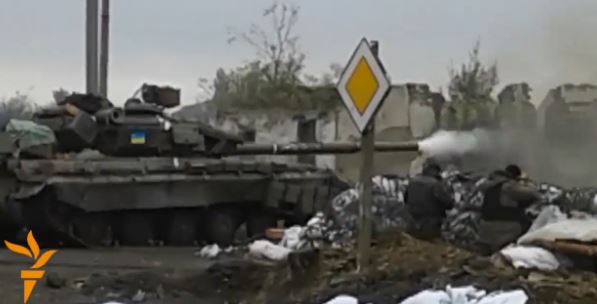 ΒΙΝΤΕΟ-Σκληρές μάχες στην Ουκρανία