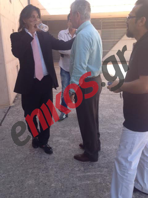 ΒΙΝΤΕΟ-Λιβαθηνός: Ο Ψινάκης παντρεύει την ανιψιά μου