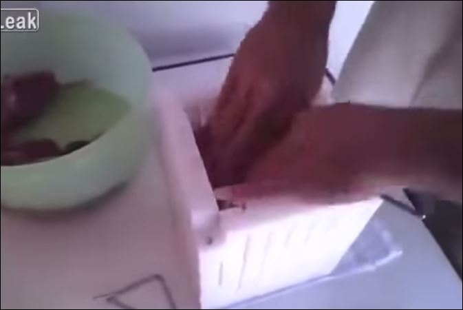 ΒΙΝΤΕΟ-Ο πιο γρήγορος τρόπος για να κάνετε το κρέας… καλαμάκια