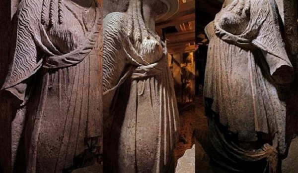 ΦΩΤΟ-Δέος προκαλούν οι Καρυάτιδες της Αμφίπολης