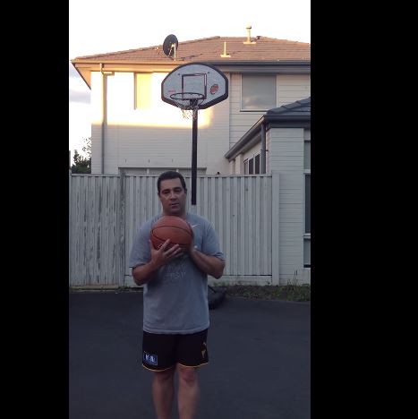 BINTEO-To καλάθι του έσωσε το πορτοφόλι